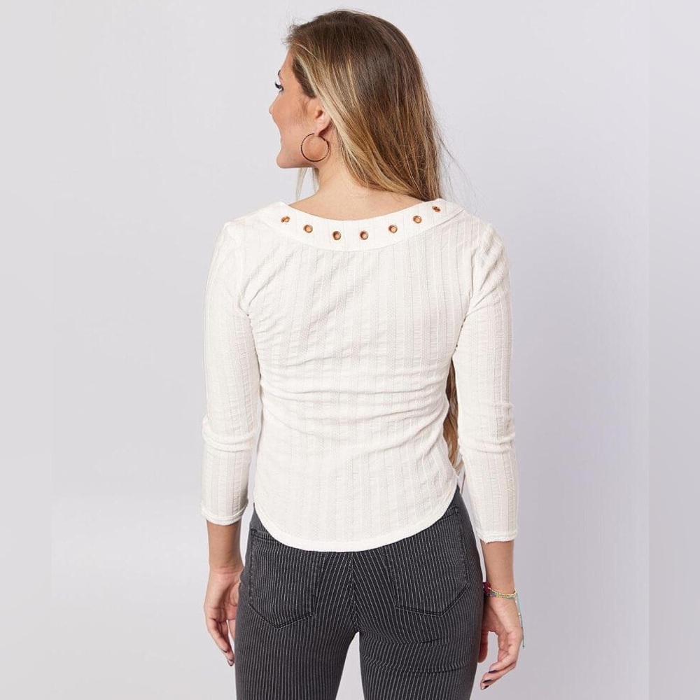 NWT FREE PEOPLE Ice Cold Ribbed Top Ivory Grommets Size Medium - Picture 3 of 12